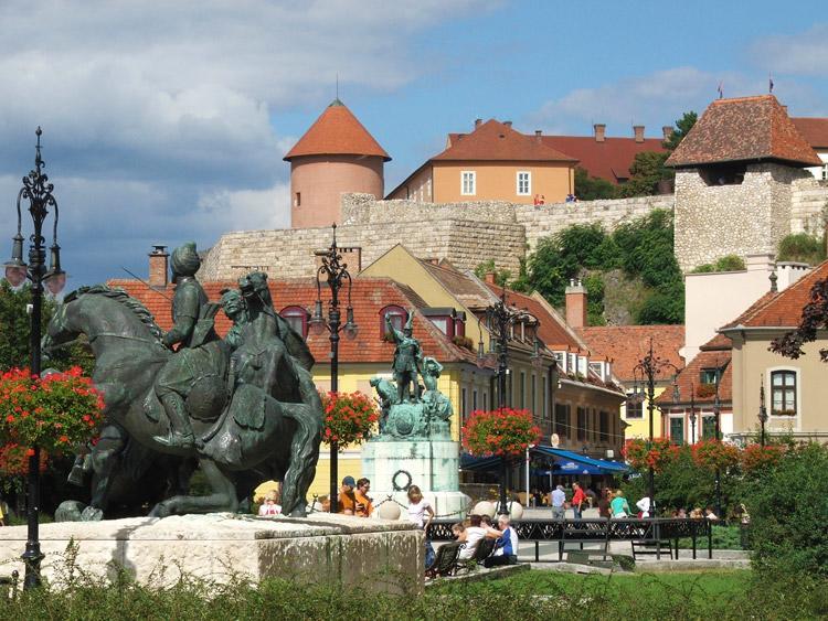 Szechenyi Apartman Eger Luaran gambar
